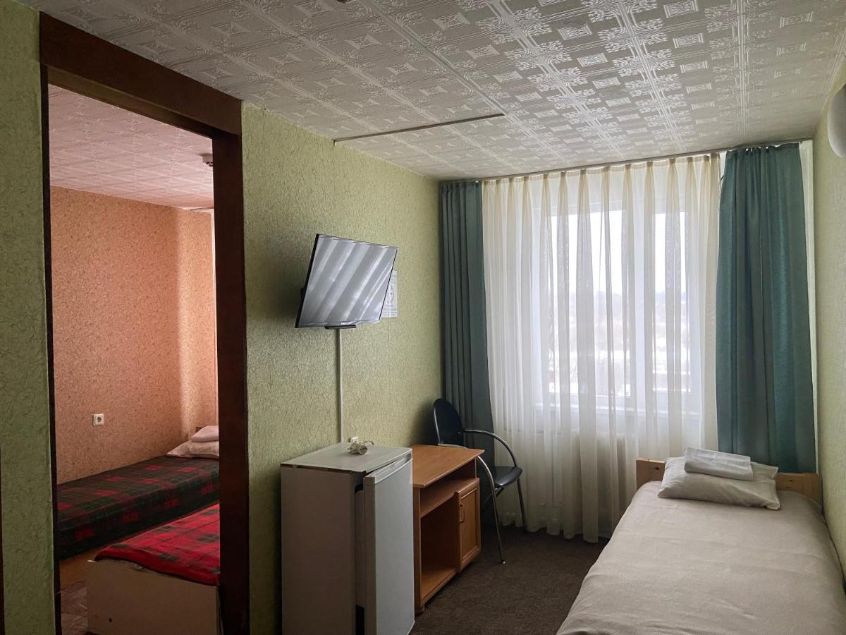 Riverside Motel Jelgava Bagian luar foto