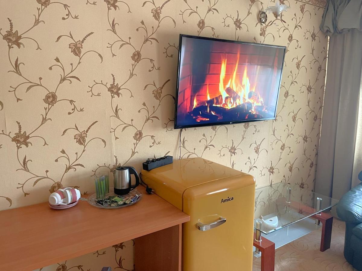 Riverside Motel Jelgava Bagian luar foto